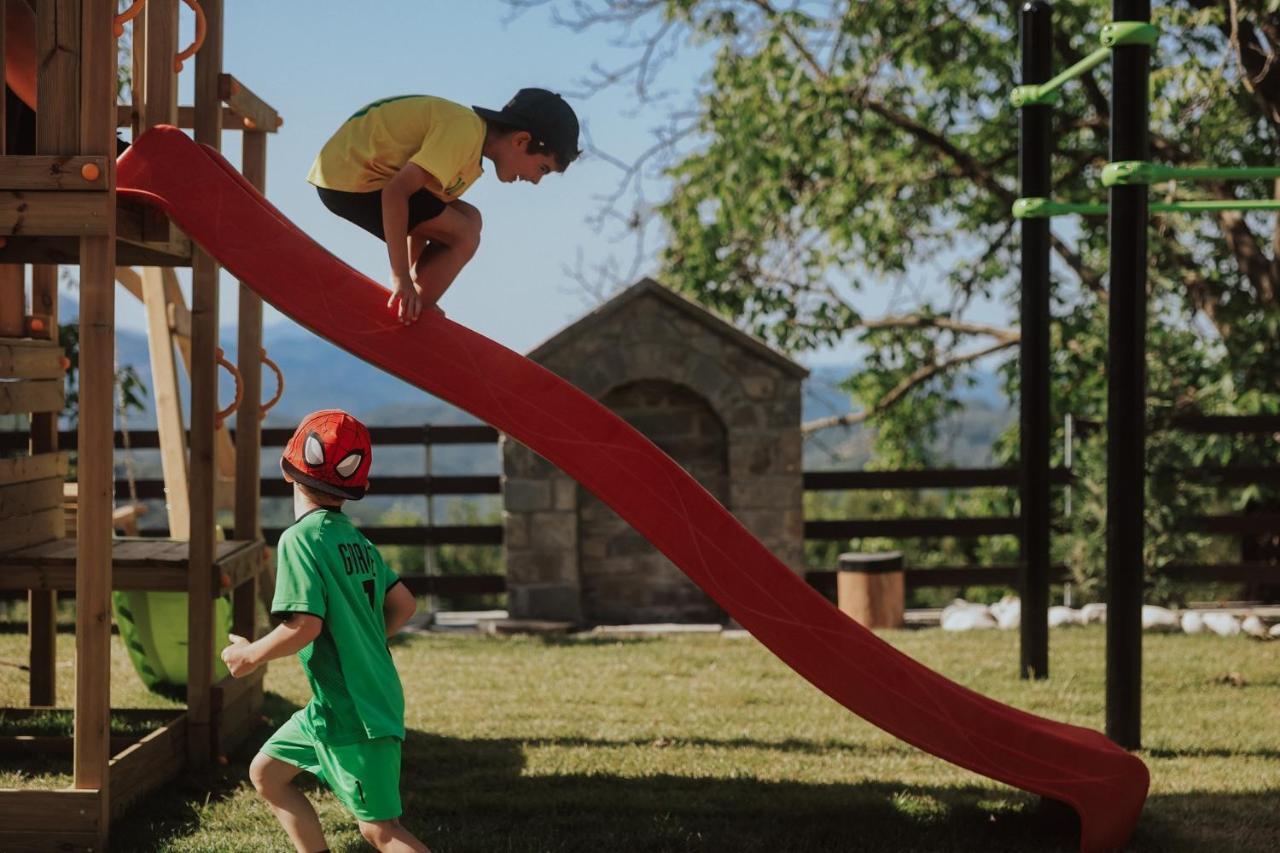 Rouista Tzoumerka Resort Vourgareli Zewnętrze zdjęcie