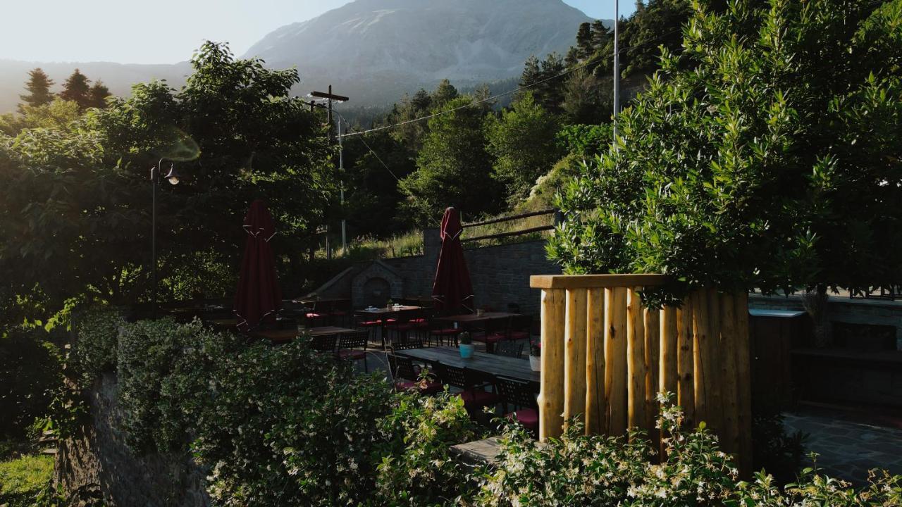 Rouista Tzoumerka Resort Vourgareli Zewnętrze zdjęcie