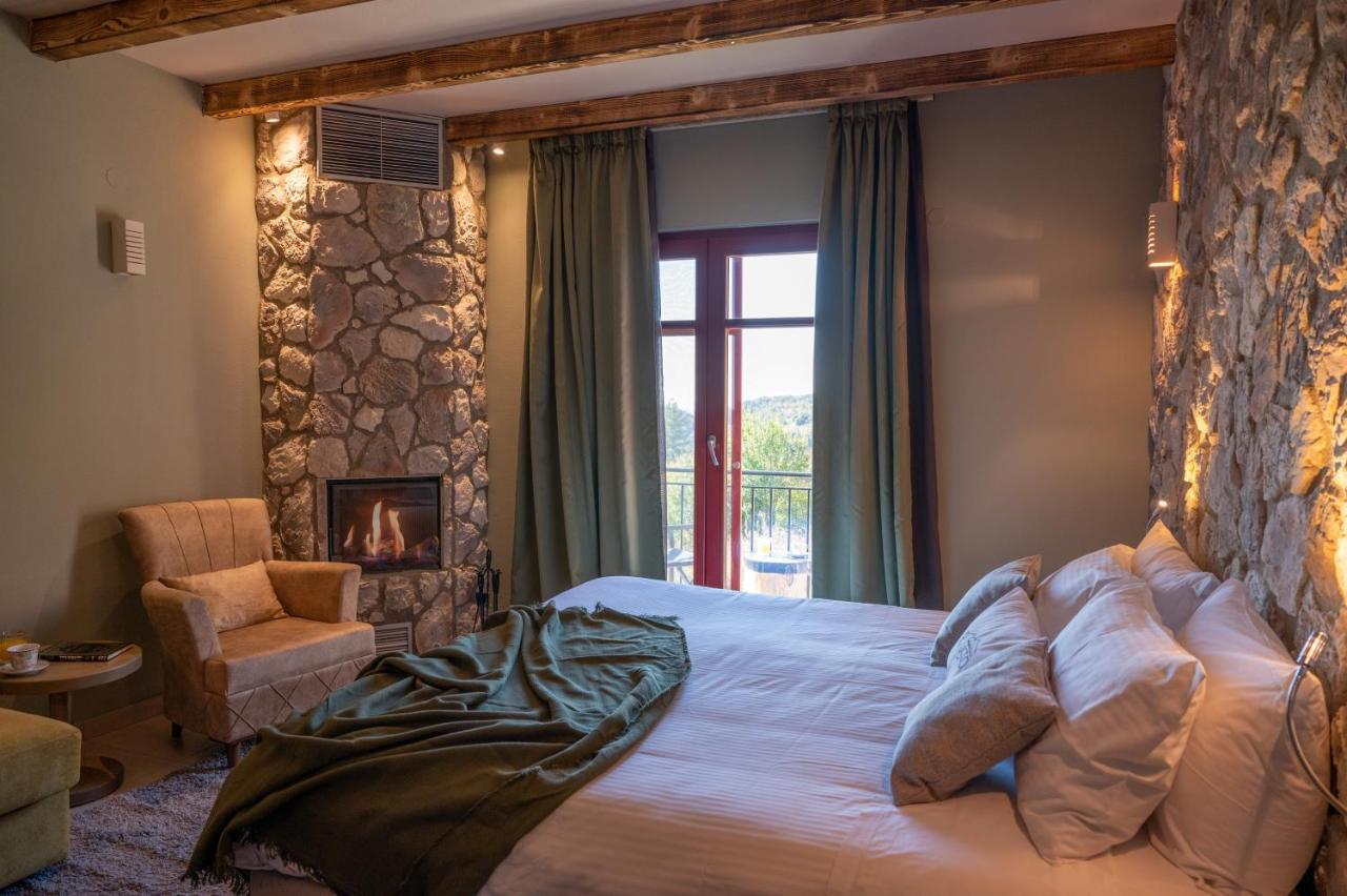 Rouista Tzoumerka Resort Vourgareli Zewnętrze zdjęcie