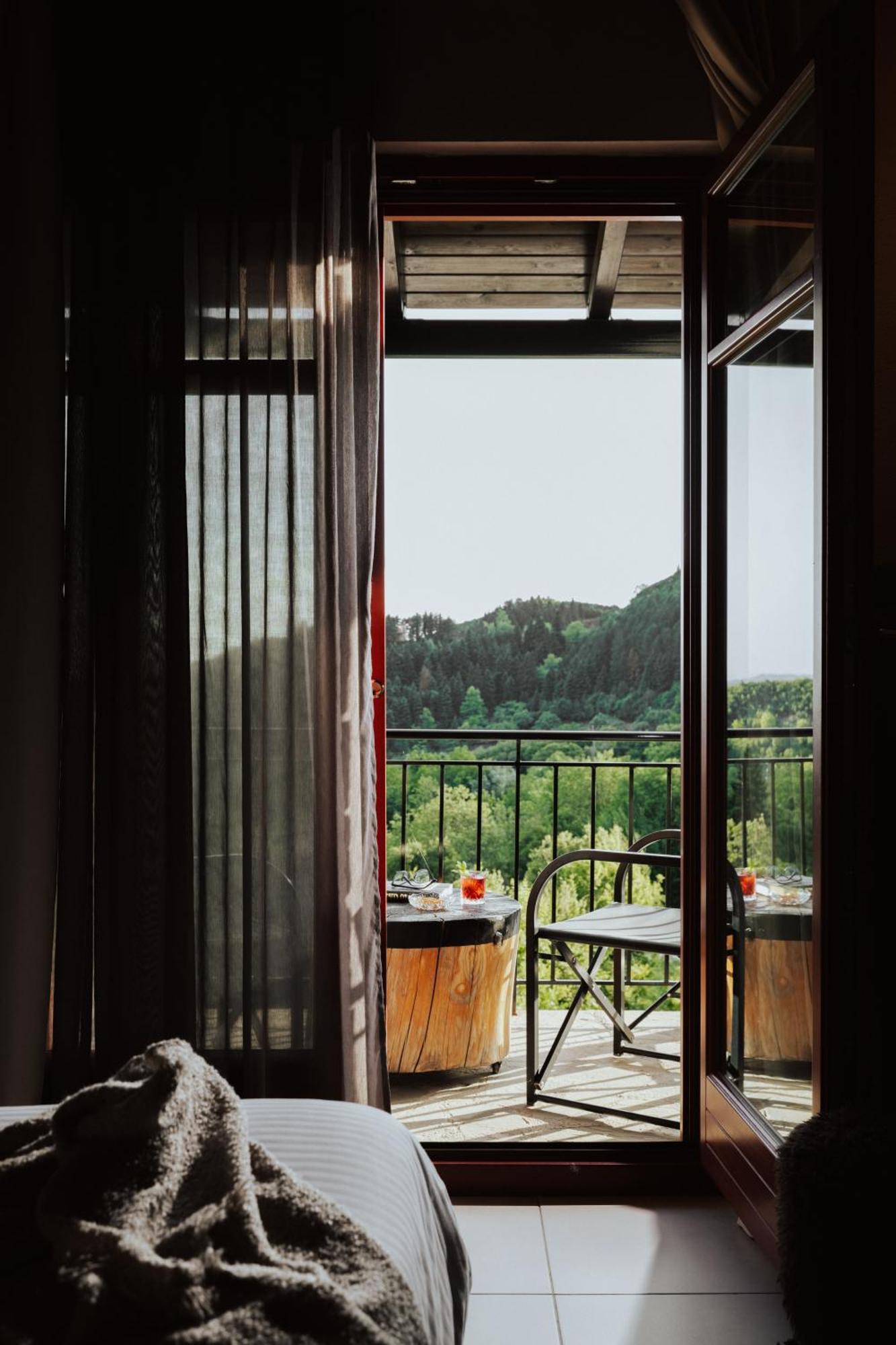 Rouista Tzoumerka Resort Vourgareli Pokój zdjęcie