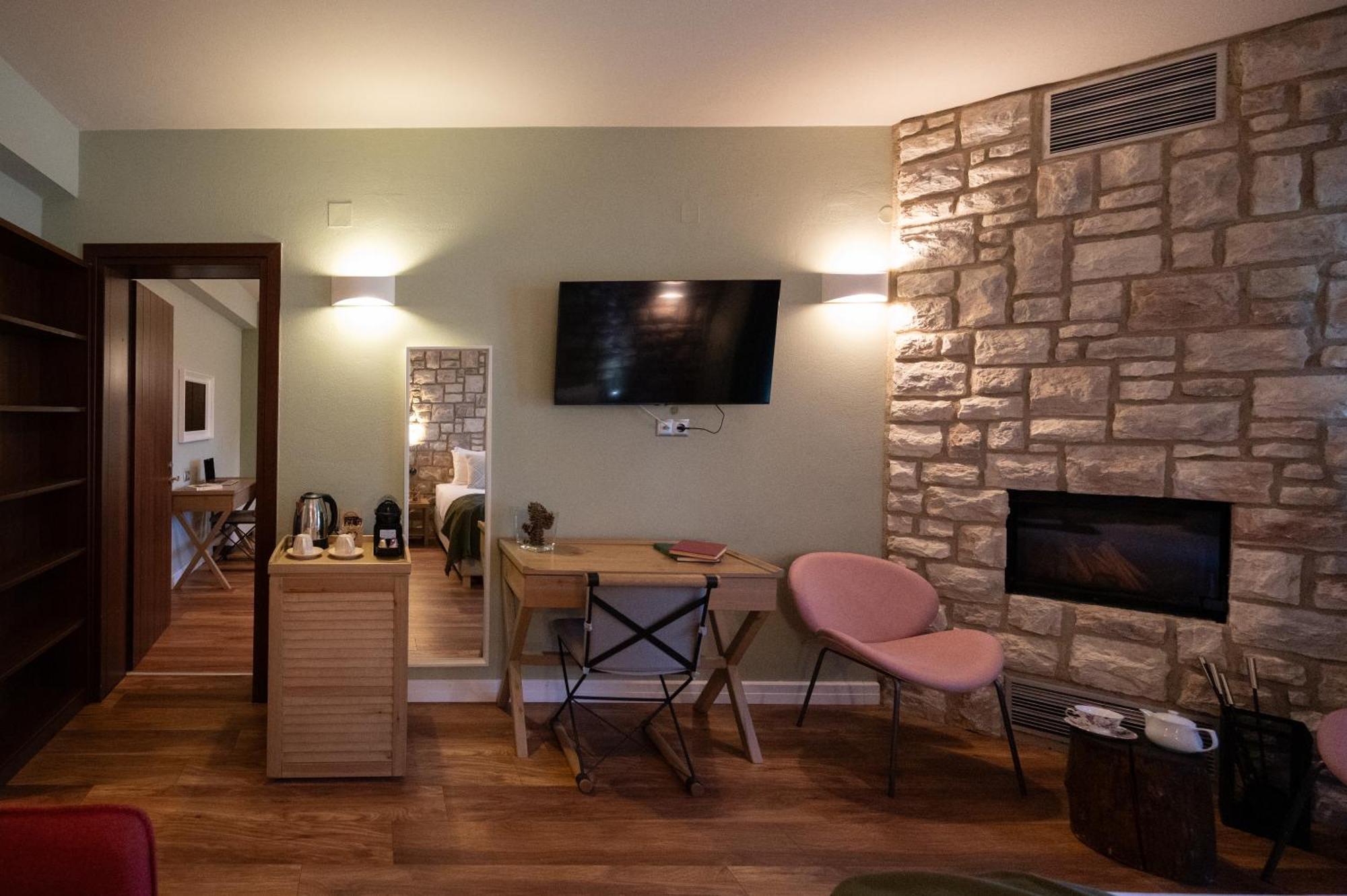 Rouista Tzoumerka Resort Vourgareli Zewnętrze zdjęcie
